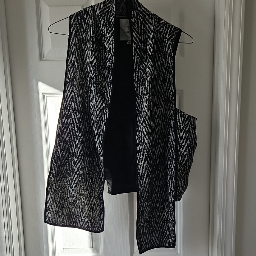 John Mark Black and White Chevron Sweater
